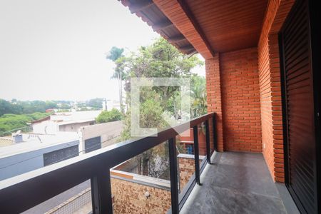 Casa à venda com 440m², 3 quartos e 8 vagasVaranda da Suite