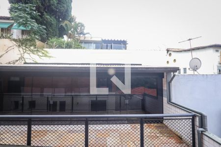 Casa à venda com 440m², 3 quartos e 8 vagasVaranda da Suite 3
