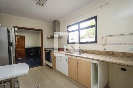 Casa à venda com 440m², 3 quartos e 8 vagasCozinha