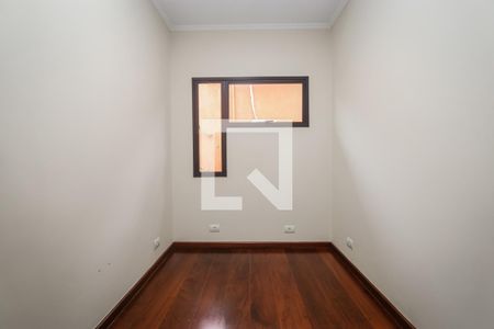 Casa à venda com 440m², 3 quartos e 8 vagasEscritório