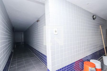 Casa à venda com 440m², 3 quartos e 8 vagasCasa da Piscina desativada
