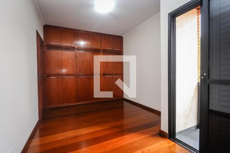 Casa à venda com 440m², 3 quartos e 8 vagasSuite 4