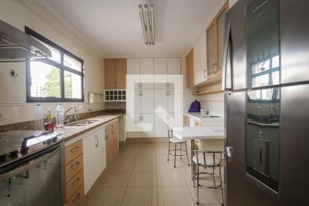 Casa à venda com 440m², 3 quartos e 8 vagasCozinha