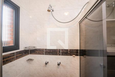 Casa à venda com 440m², 3 quartos e 8 vagasBanheiro da Suite 3