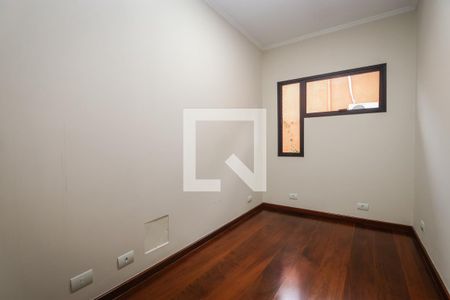 Casa à venda com 440m², 3 quartos e 8 vagasEscritório