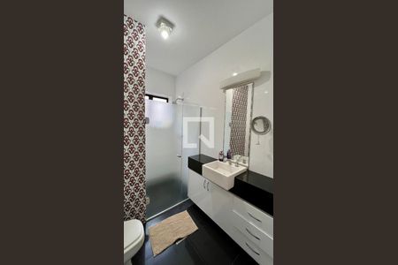 Apartamento à venda com 300m², 4 quartos e 4 vagas Apartamento à venda com 300m², 4 quartos e 4 vagasbanho