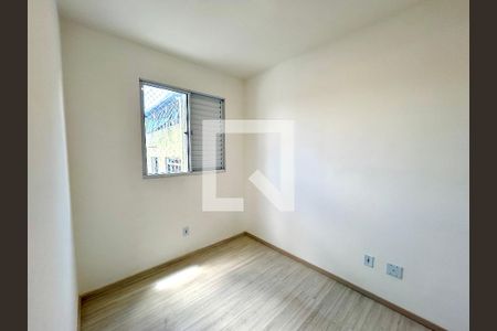 Quarto 1 de apartamento à venda com 2 quartos, 47m² em Jardim Vila Galvao, Guarulhos