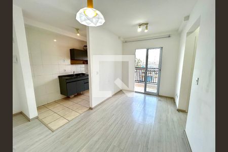 Sala de apartamento à venda com 2 quartos, 47m² em Jardim Vila Galvao, Guarulhos