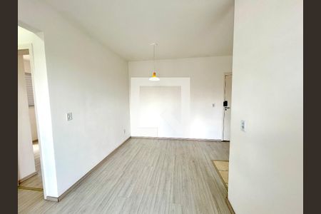Sala de apartamento à venda com 2 quartos, 47m² em Jardim Vila Galvao, Guarulhos