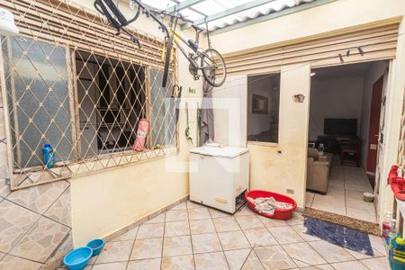 Apartamento à venda com 75m², 2 quartos e sem vagaÁrea Privativa