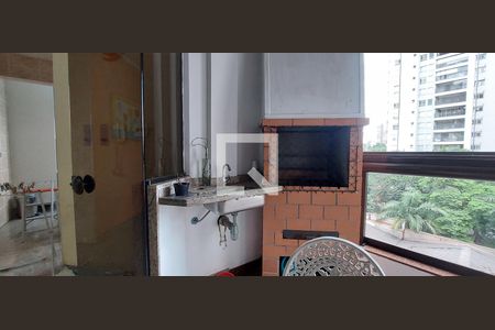 Apartamento à venda com 272m², 4 quartos e 4 vagasVaranda gourmet