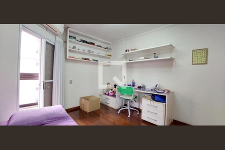 Apartamento à venda com 272m², 4 quartos e 4 vagasQuarto 2