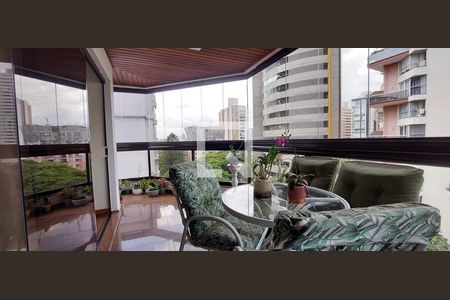 Apartamento à venda com 272m², 4 quartos e 4 vagasVaranda Sala