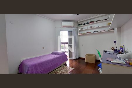 Apartamento à venda com 272m², 4 quartos e 4 vagasQuarto 2