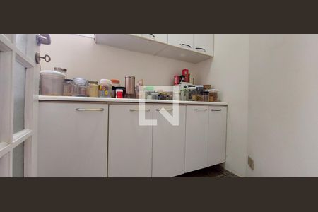 Apartamento à venda com 272m², 4 quartos e 4 vagasDespensa