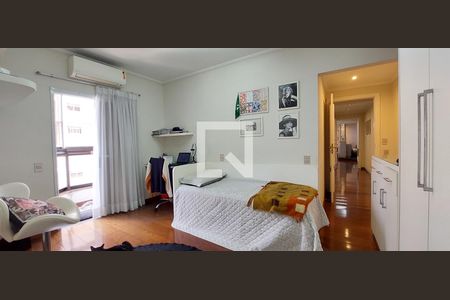 Apartamento à venda com 272m², 4 quartos e 4 vagasQuarto 4 suíte