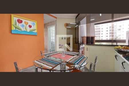 Apartamento à venda com 272m², 4 quartos e 4 vagasCopa