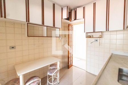 Apartamento à venda com 83m², 3 quartos e 2 vagas Apartamento à venda com 83m², 3 quartos e 2 vagasCozinha
