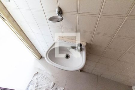 Apartamento à venda com 83m², 3 quartos e 2 vagas Apartamento à venda com 83m², 3 quartos e 2 vagasBanheiro de serviço
