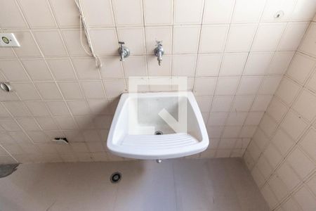 Apartamento à venda com 83m², 3 quartos e 2 vagas Apartamento à venda com 83m², 3 quartos e 2 vagasÁrea de serviço