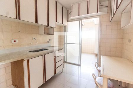 Apartamento à venda com 83m², 3 quartos e 2 vagas Apartamento à venda com 83m², 3 quartos e 2 vagasCozinha