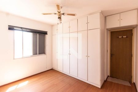 Apartamento à venda com 83m², 3 quartos e 2 vagas Apartamento à venda com 83m², 3 quartos e 2 vagasQuarto 3