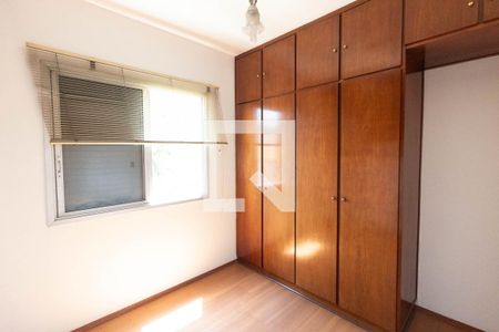 Apartamento à venda com 83m², 3 quartos e 2 vagas Apartamento à venda com 83m², 3 quartos e 2 vagasQuarto 2