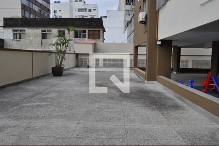 Apartamento à venda com 68m², 2 quartos e 1 vagaÁrea comum