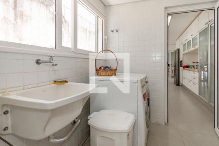 Casa à venda com 416m², 4 quartos e 4 vagasÁrea de Serviço