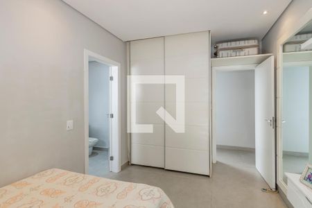 Casa à venda com 416m², 4 quartos e 4 vagasSuíte 4