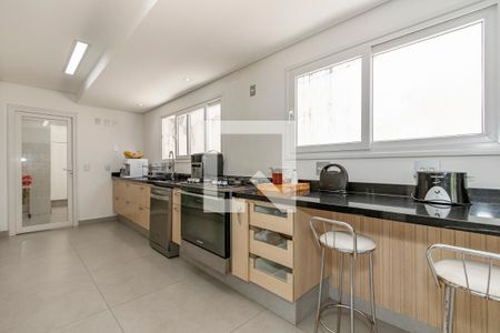 Casa à venda com 416m², 4 quartos e 4 vagasCozinha