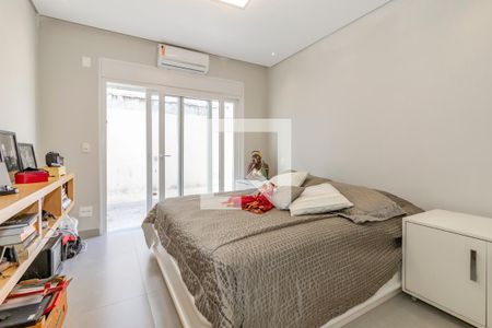 Casa à venda com 416m², 4 quartos e 4 vagasSuíte 1