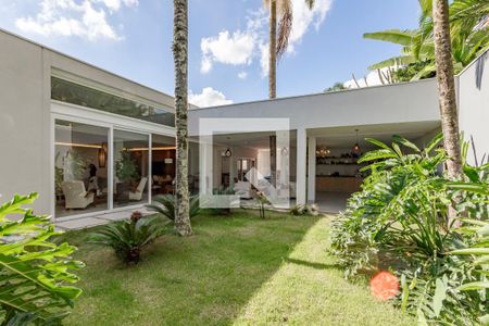 Casa à venda com 416m², 4 quartos e 4 vagasJardim