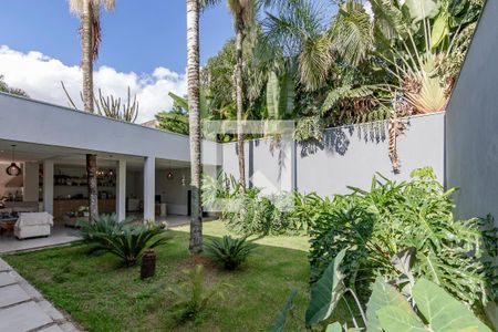 Casa à venda com 416m², 4 quartos e 4 vagasJardim