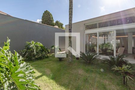 Casa à venda com 416m², 4 quartos e 4 vagasJardim