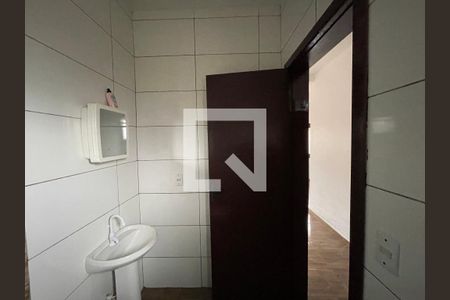 Banheiro de apartamento para alugar com 1 quarto, 53m² em Campina, São Leopoldo