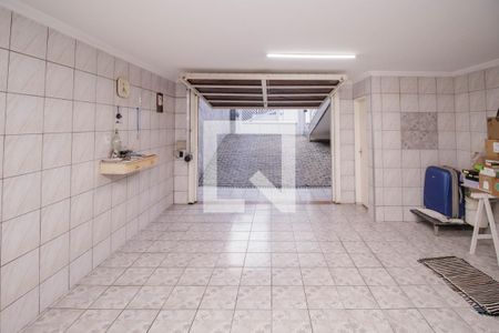 Casa à venda com 220m², 3 quartos e 5 vagas Casa à venda com 220m², 3 quartos e 5 vagasGaragem