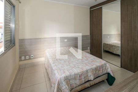 Casa à venda com 220m², 3 quartos e 5 vagas Casa à venda com 220m², 3 quartos e 5 vagasSuíte