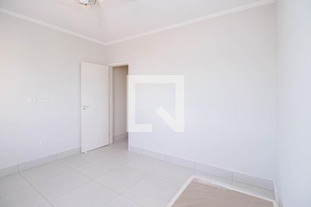 Casa à venda com 220m², 3 quartos e 5 vagas Casa à venda com 220m², 3 quartos e 5 vagasQuarto