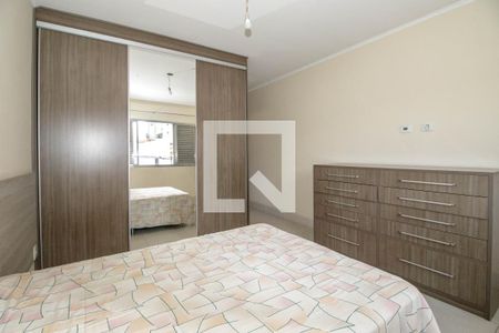 Casa à venda com 220m², 3 quartos e 5 vagas Casa à venda com 220m², 3 quartos e 5 vagasSuíte