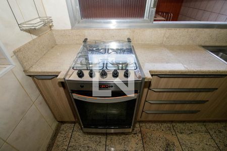 Casa à venda com 220m², 3 quartos e 5 vagas Casa à venda com 220m², 3 quartos e 5 vagasCozinha