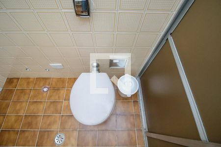 Casa à venda com 220m², 3 quartos e 5 vagas Casa à venda com 220m², 3 quartos e 5 vagasBanheiro da Suíte