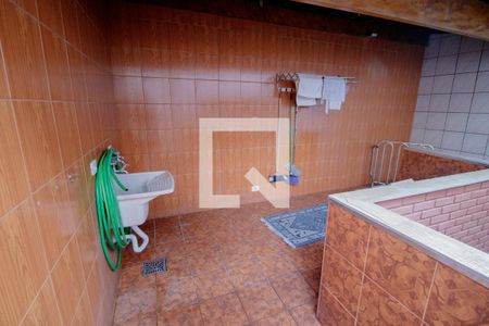 Casa à venda com 220m², 3 quartos e 5 vagas Casa à venda com 220m², 3 quartos e 5 vagasÁrea de Serviço