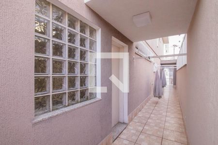 Casa à venda com 220m², 3 quartos e 5 vagas Casa à venda com 220m², 3 quartos e 5 vagasÁrea externa