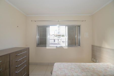 Casa à venda com 220m², 3 quartos e 5 vagas Casa à venda com 220m², 3 quartos e 5 vagasSuíte