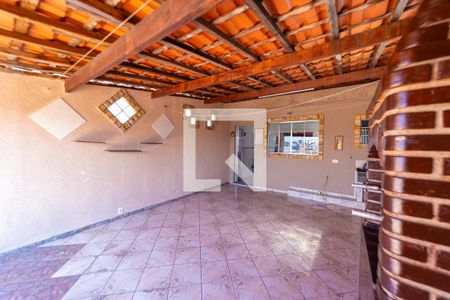 Casa à venda com 110m², 2 quartos e 1 vagaÁrea gourmet e Área de Serviço