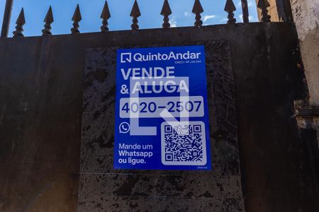 Casa à venda com 110m², 2 quartos e 1 vagaplaca