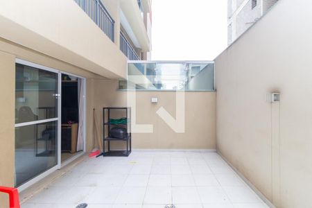 Apartamento à venda com 50m², 1 quarto e sem vagaQuintal