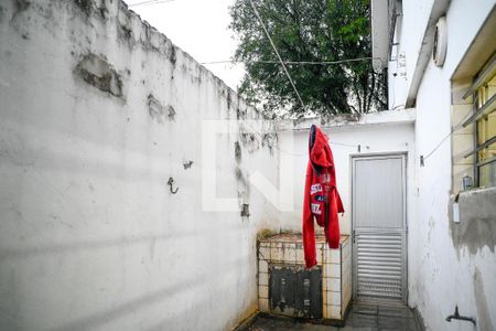 Casa para alugar com 110m², 3 quartos e 2 vagasQuintal