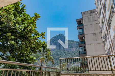 Apartamento à venda com 90m², 2 quartos e 1 vagaÁrea comum